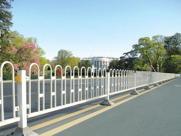 上海道路護(hù)欄的具體安裝標(biāo)準(zhǔn)簡(jiǎn)述